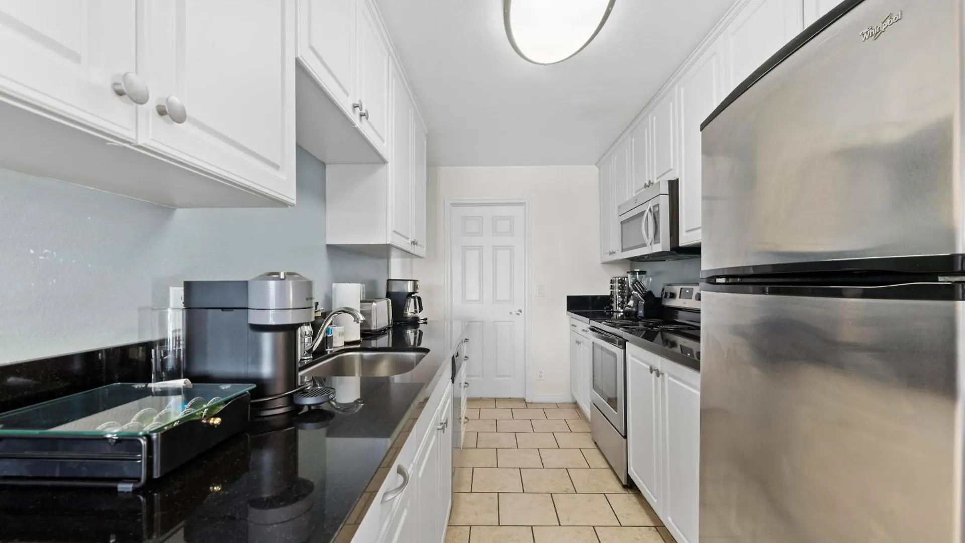 Garnet Glow Full Ocean And Venice Beach View 3Br Los Angeles Apartment